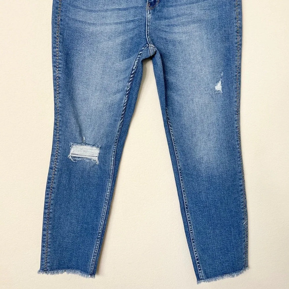 Judy Blue Howdy High Waist Boyfriend Fit Raw‎ Hem Jeans - Picture 7 of 16
